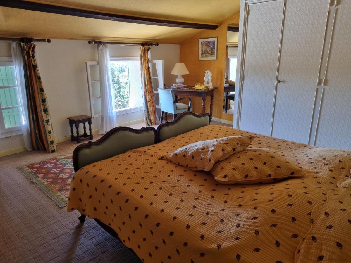 Les Conils - Gites Et Chambres D'Hotes Saint-Pierre-de-Vassols Luaran gambar